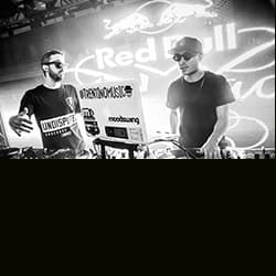 Chicago instructor performing at Lollapalooza