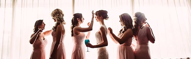 10 Songs To Get The Bridesmaids Dancing